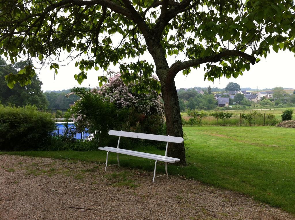 La Butte De Gohier Bed & Breakfast Blaison Bagian luar foto