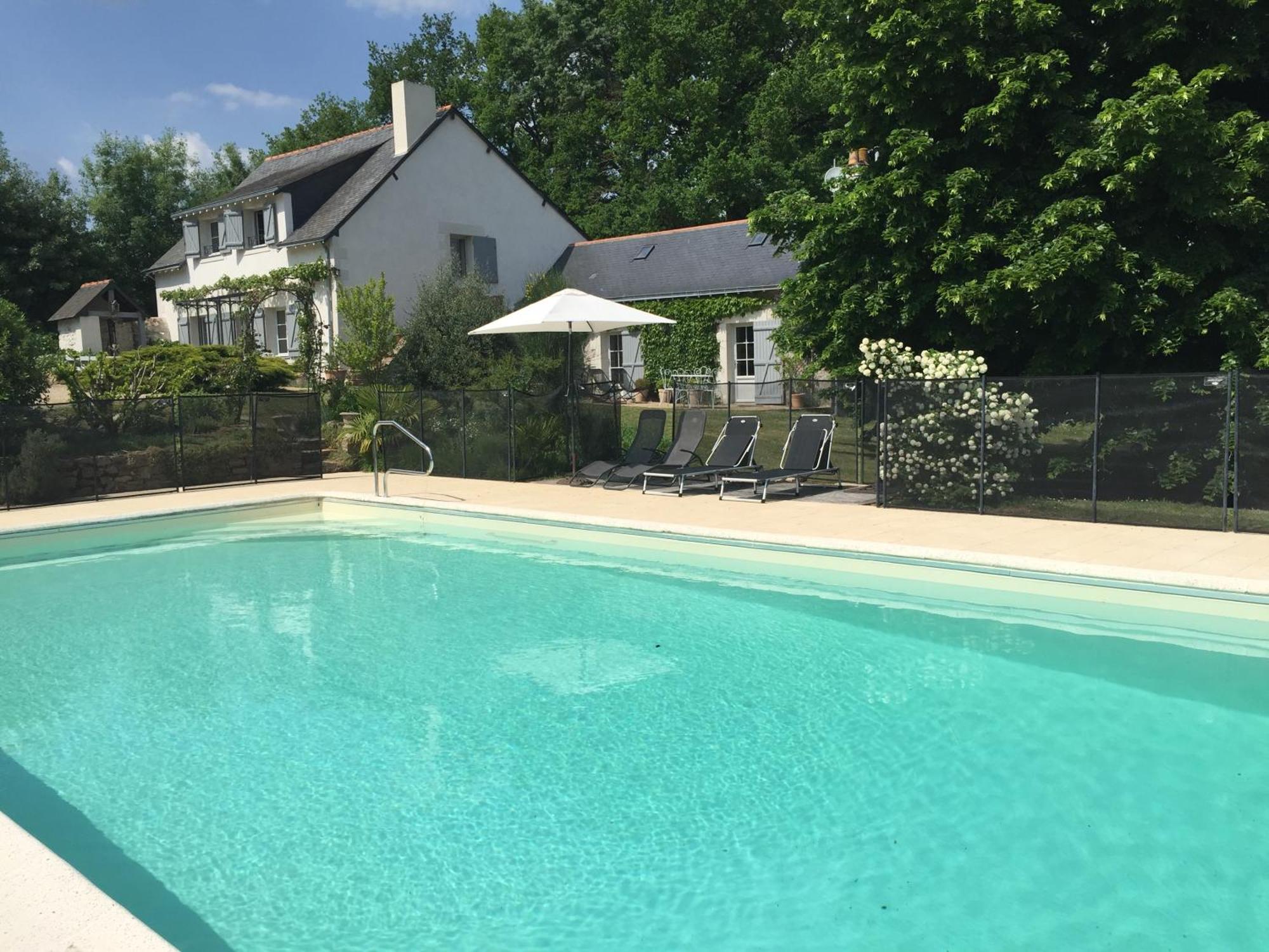 La Butte De Gohier Bed & Breakfast Blaison Bagian luar foto
